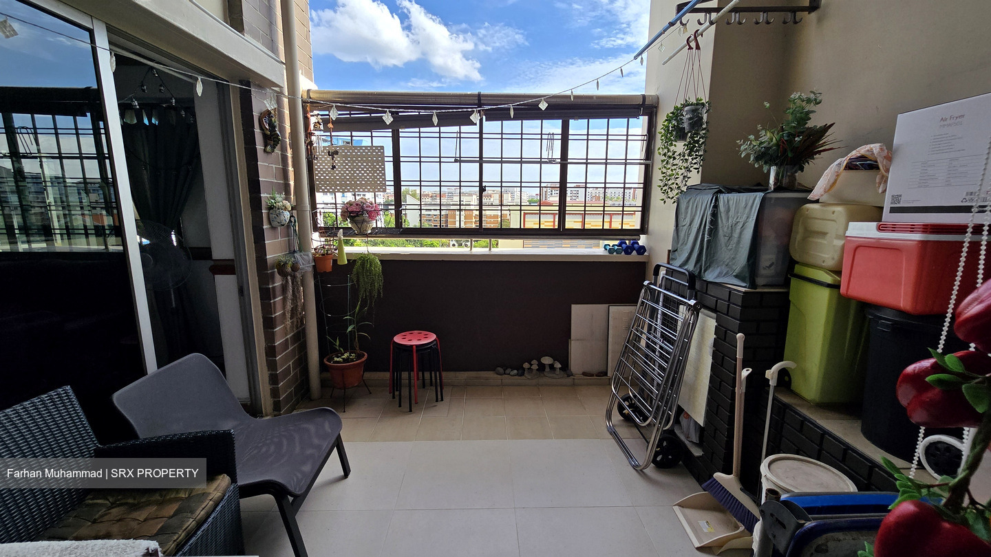 Blk 101 Pasir Ris Street 12 (Pasir Ris), HDB Executive #449285711